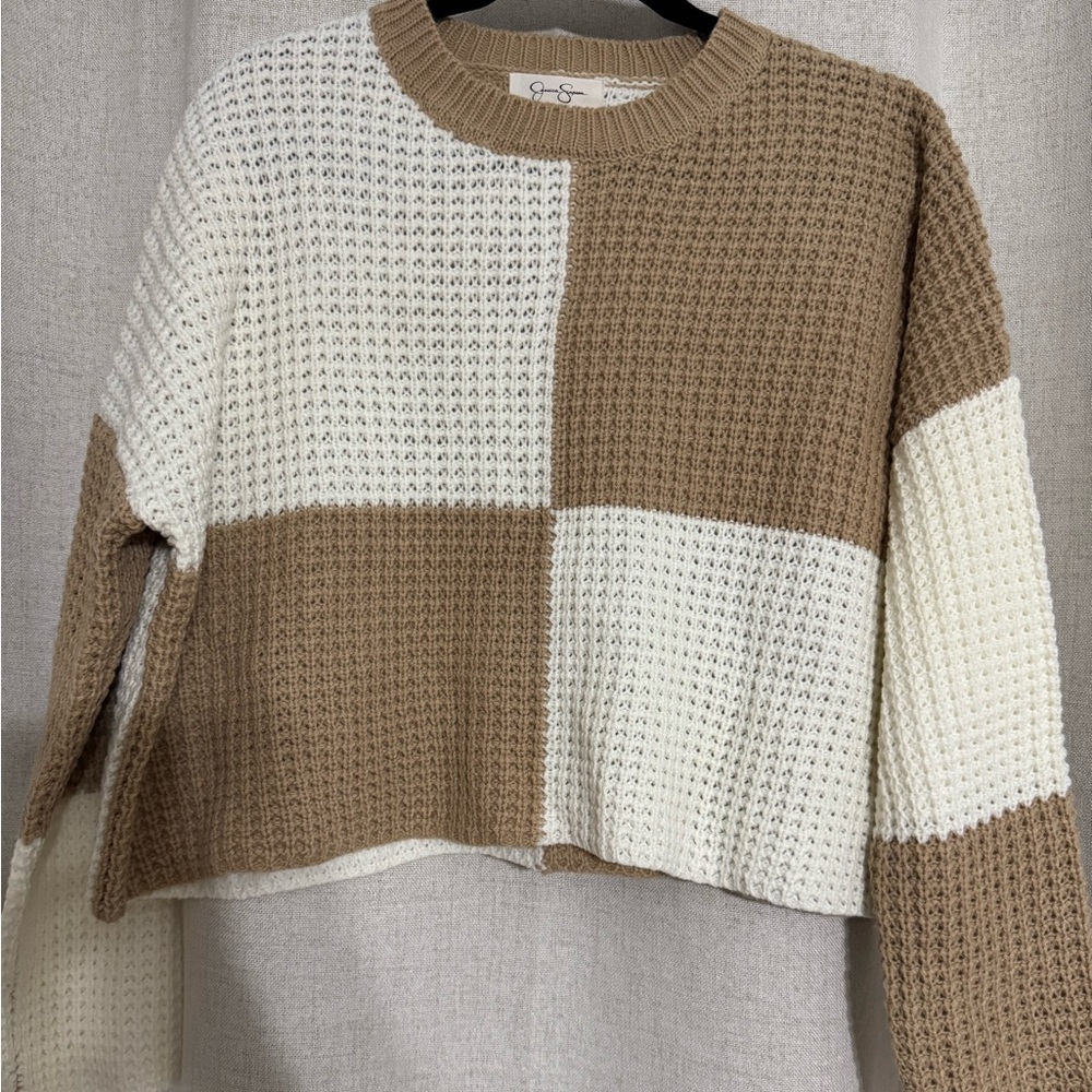 Cropped sweater